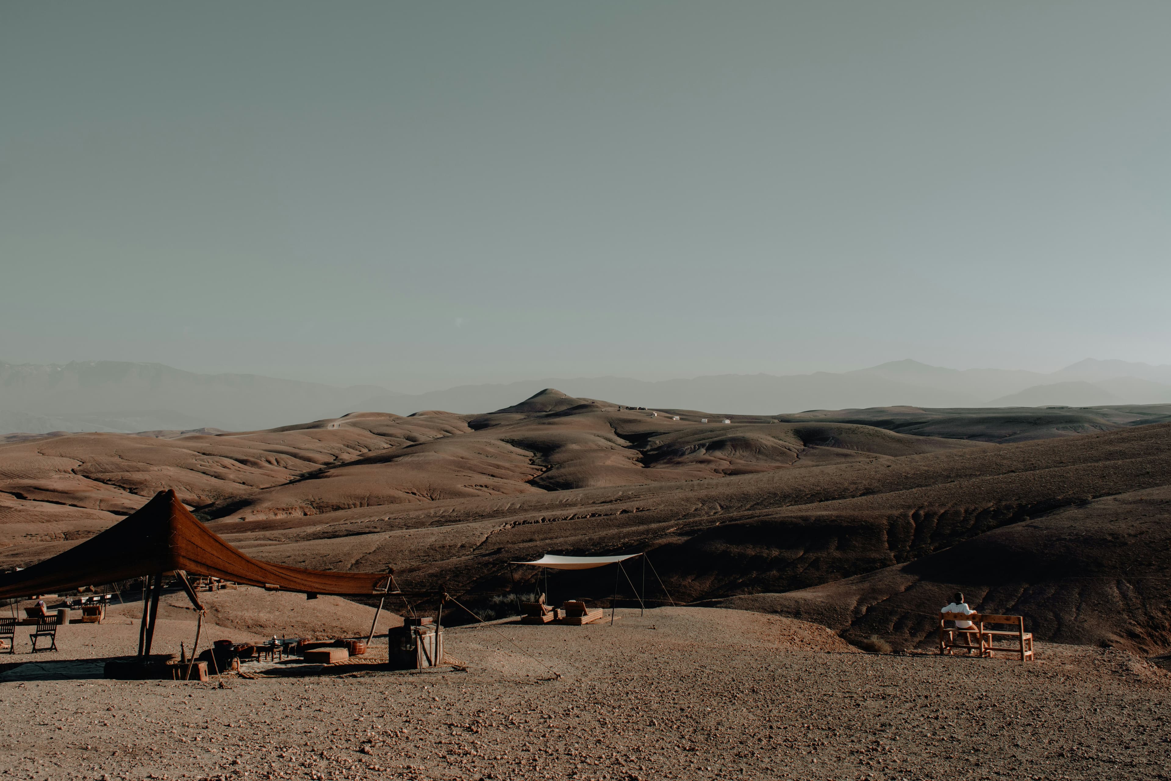 Paisagem do deserto de Agafay, no Marrocos